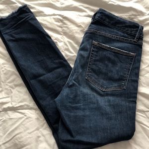 good american jeans by khloe kardashian 💫